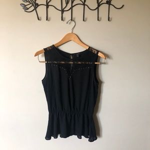 Lace cinched waist sleeveless top